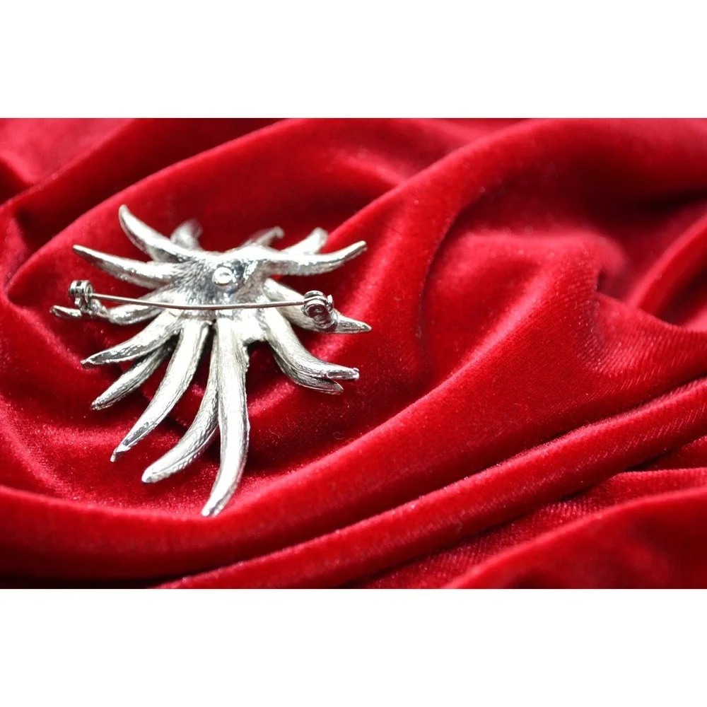Flowing Feathers‎ Flower Marcel Boucher Vintage Pin Brooch RARE